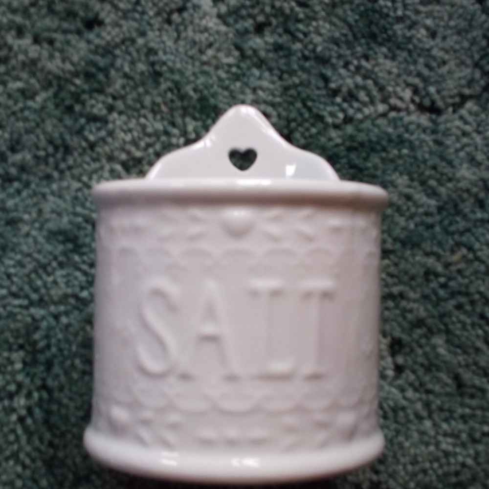 Salt Ceramic - Picture 3 of 4